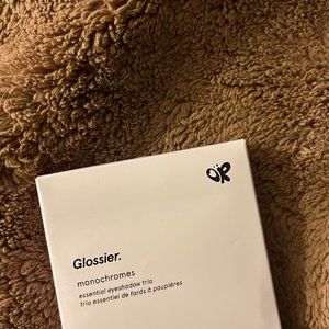 Glossier olivia rodrigo make up bag 💄, Has some